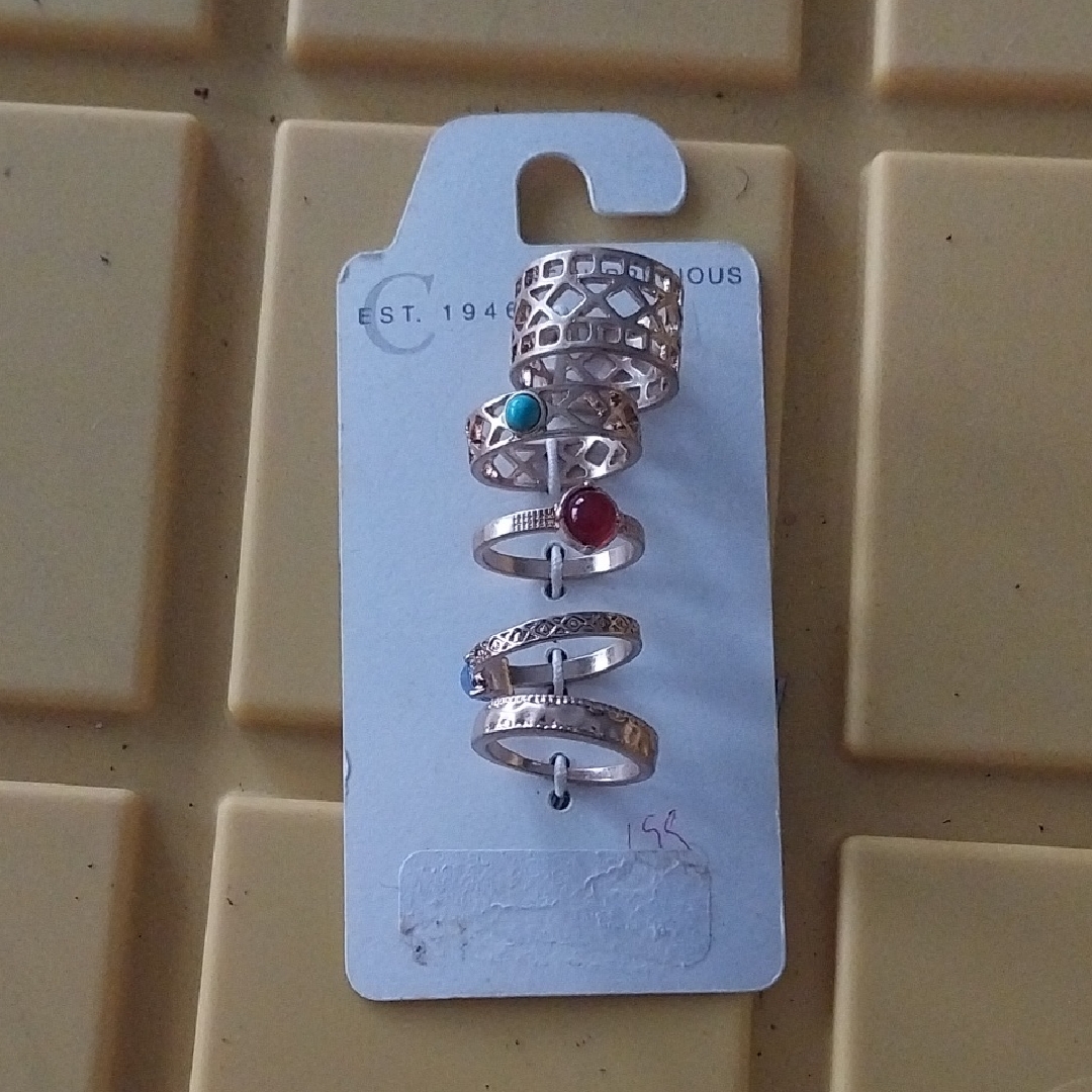 Cato Gold Ring Set With Red And Blue Accents 12$